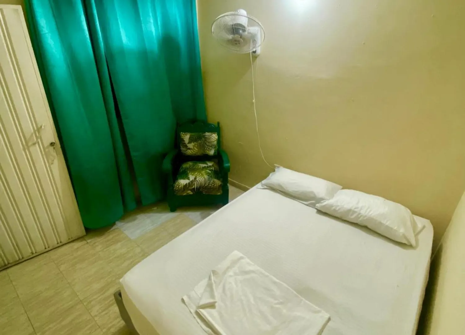 Aurelia Compartida Hospedaje 2025 Санта-Марта